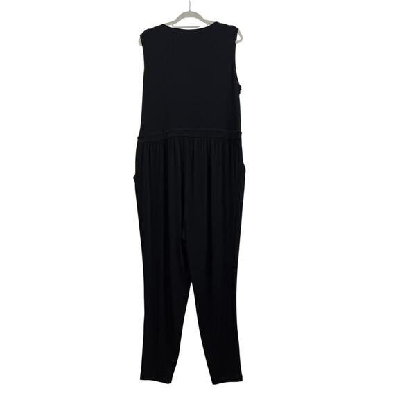 Torrid New Black Jumpsuit 2X V Neck Sleeveless Stretch Minimalist Classic Gothic - Picture 10 of 11